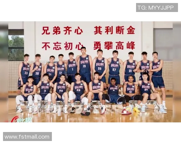 辽宁男篮大胜广东宏远，晋级总决赛