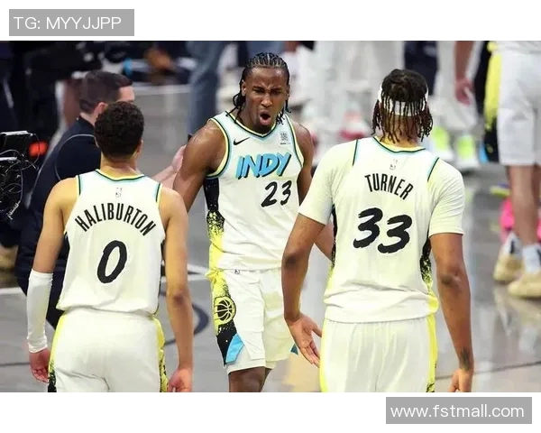 热火与步行者对决精彩纷呈大分赛果引发球迷热议